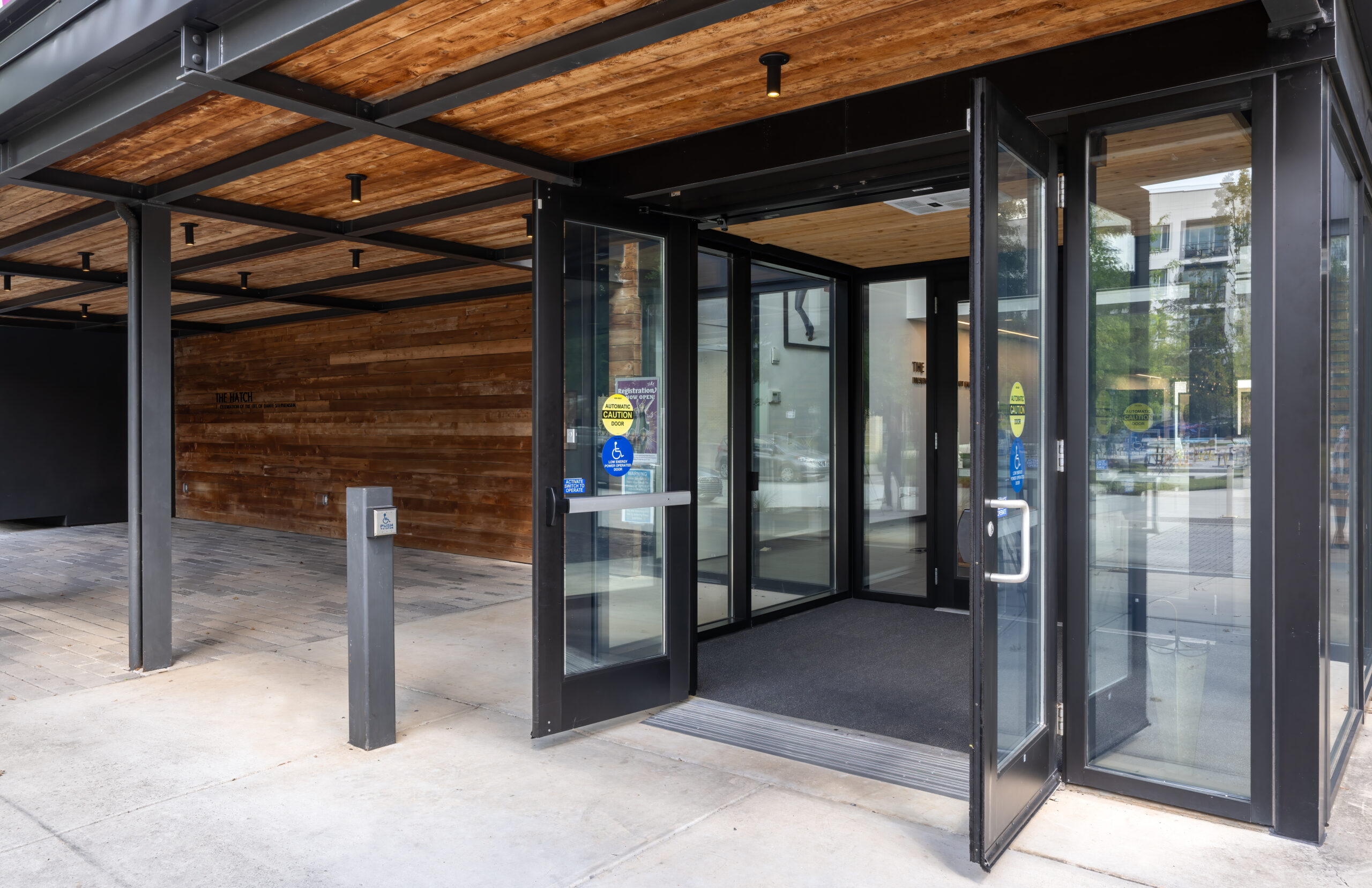 JandDimages 091425-2027